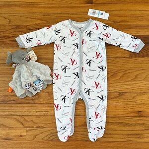 🌺 NWT Calvin Klein Baby Onesie Footie Pajama Sz 6-9 Mo
